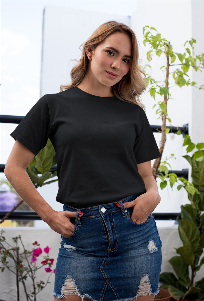 Lazychunks Women Black Round Neck Half Sleeve Solid Tshirts.